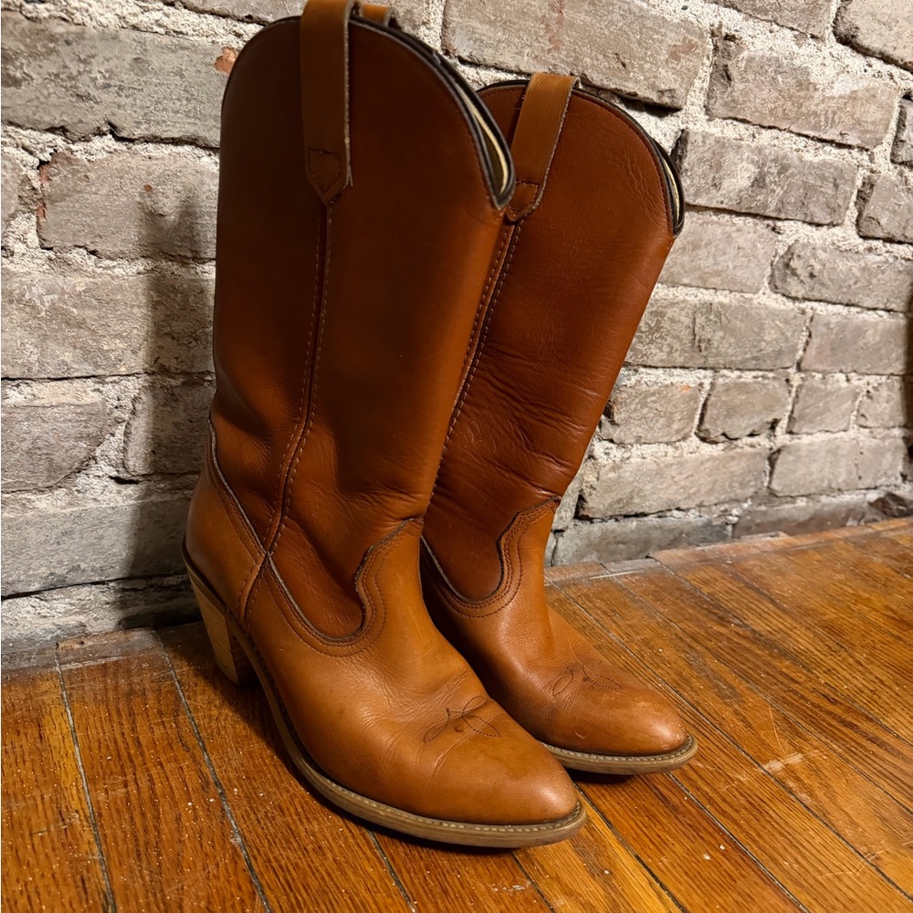 Frye Brown Leather Heeled Boots 90s vintage